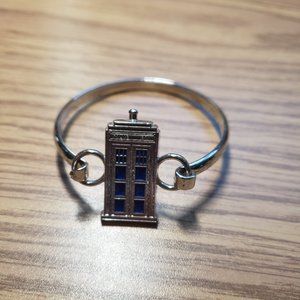 Dr. Who Tardis Bracelet